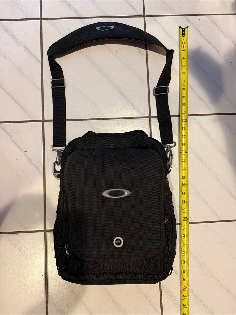 Oakley Black Compact Shoulder Comouter Bav with Logo